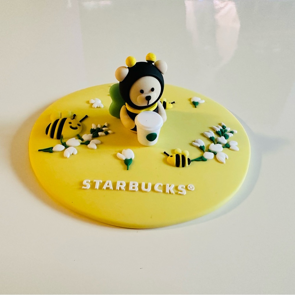 Starbucks Yellow Bee Yellow Little Bee Bear Cute Cup Coffee Tea Mug Lid Cover